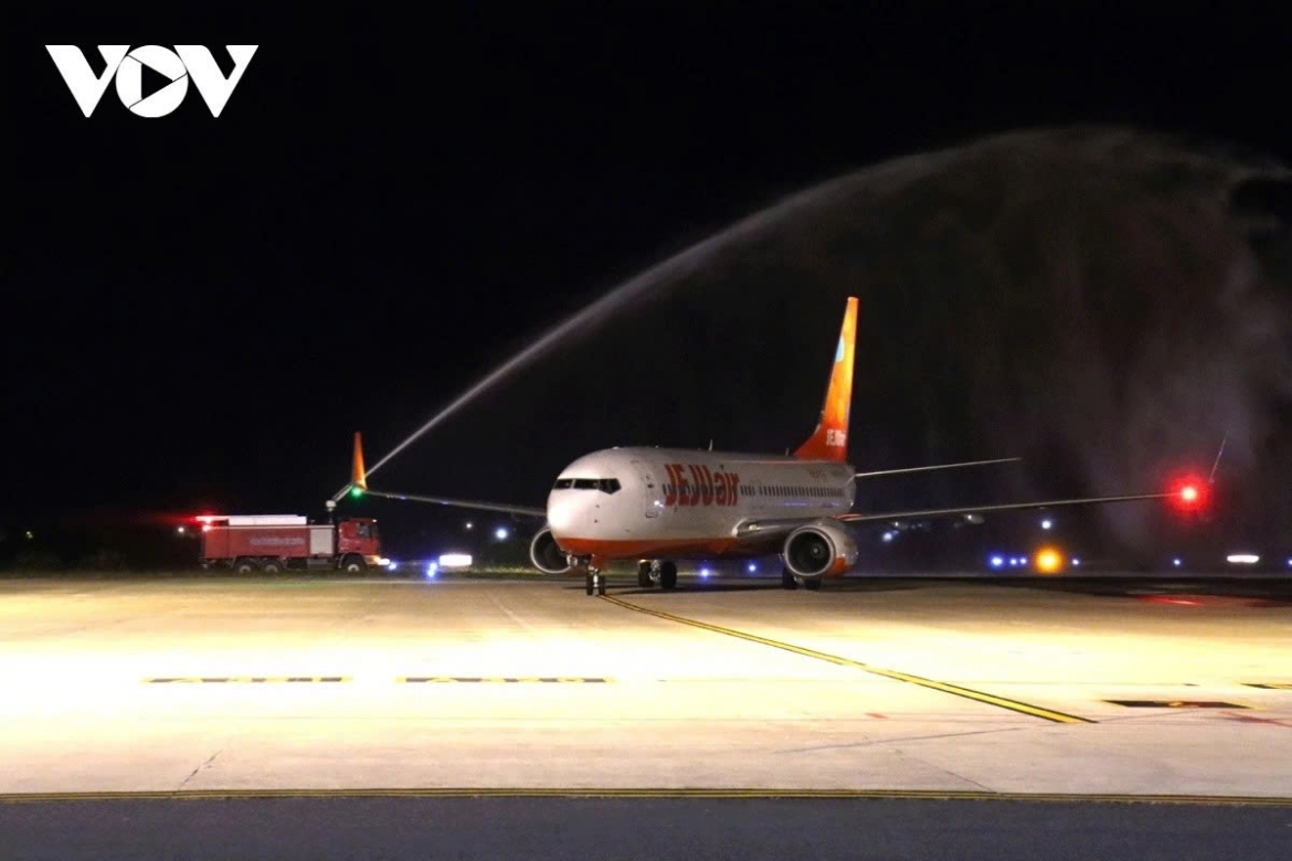 Korean airlines cut Vietnam flights amid fuel price hikes